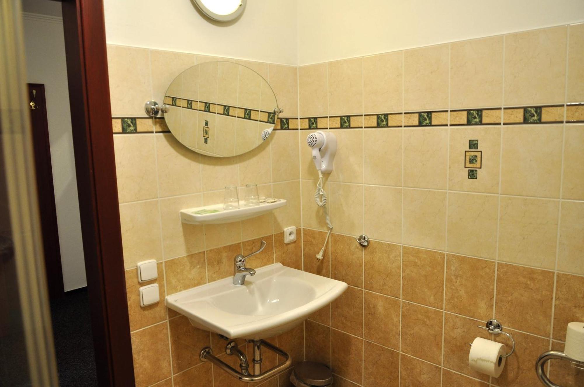 Hotel St Florian Локет Номер фото